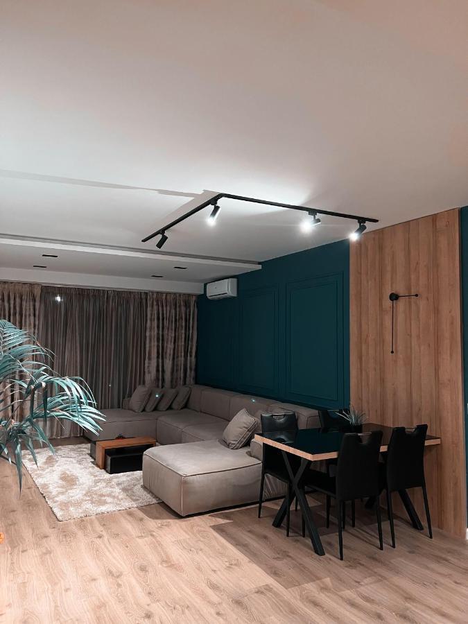 Aia Suites & Apartments Τίρανα Εξωτερικό φωτογραφία