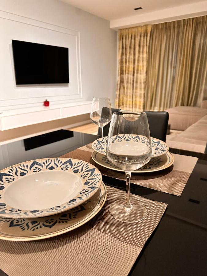 Aia Suites & Apartments Τίρανα Εξωτερικό φωτογραφία