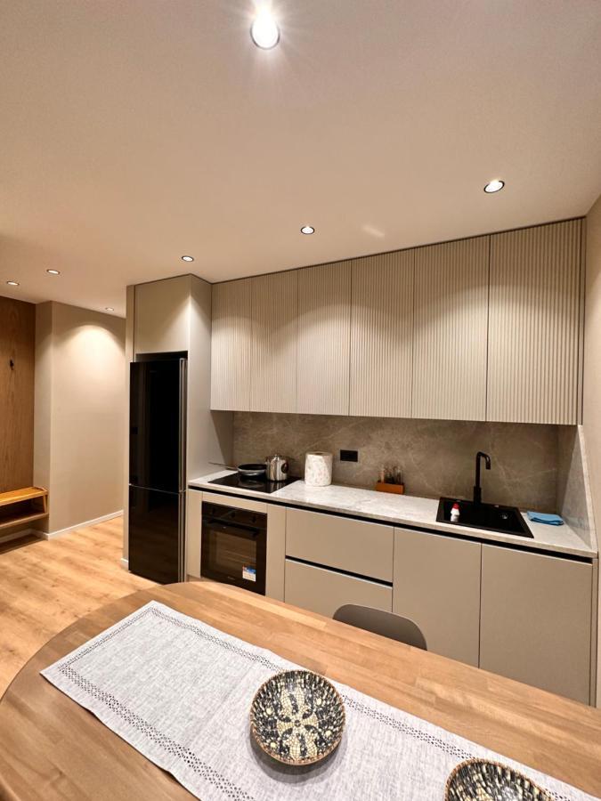 Aia Suites & Apartments Τίρανα Εξωτερικό φωτογραφία