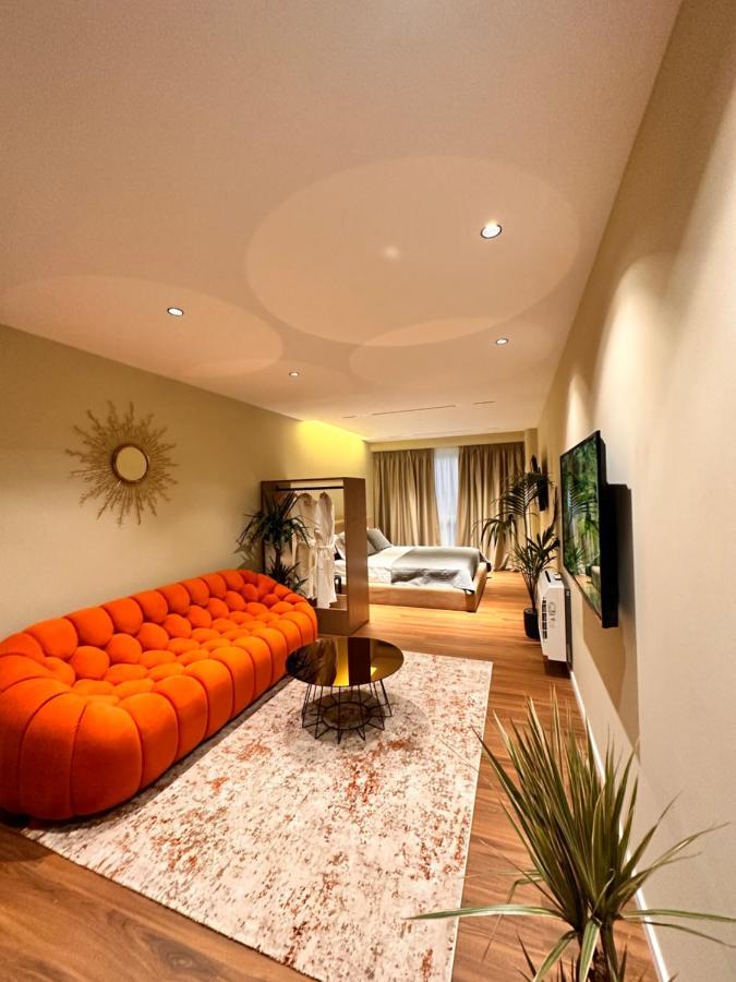 Aia Suites & Apartments Τίρανα Εξωτερικό φωτογραφία