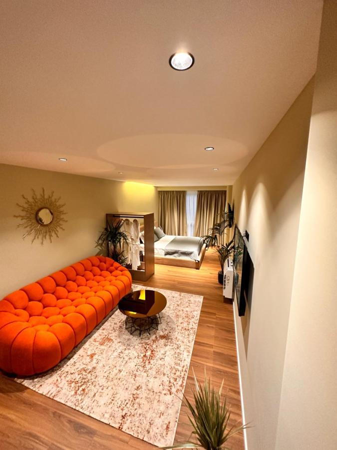 Aia Suites & Apartments Τίρανα Εξωτερικό φωτογραφία