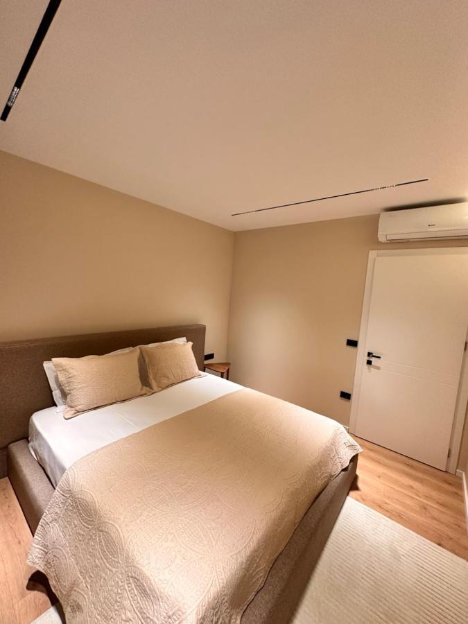 Aia Suites & Apartments Τίρανα Εξωτερικό φωτογραφία