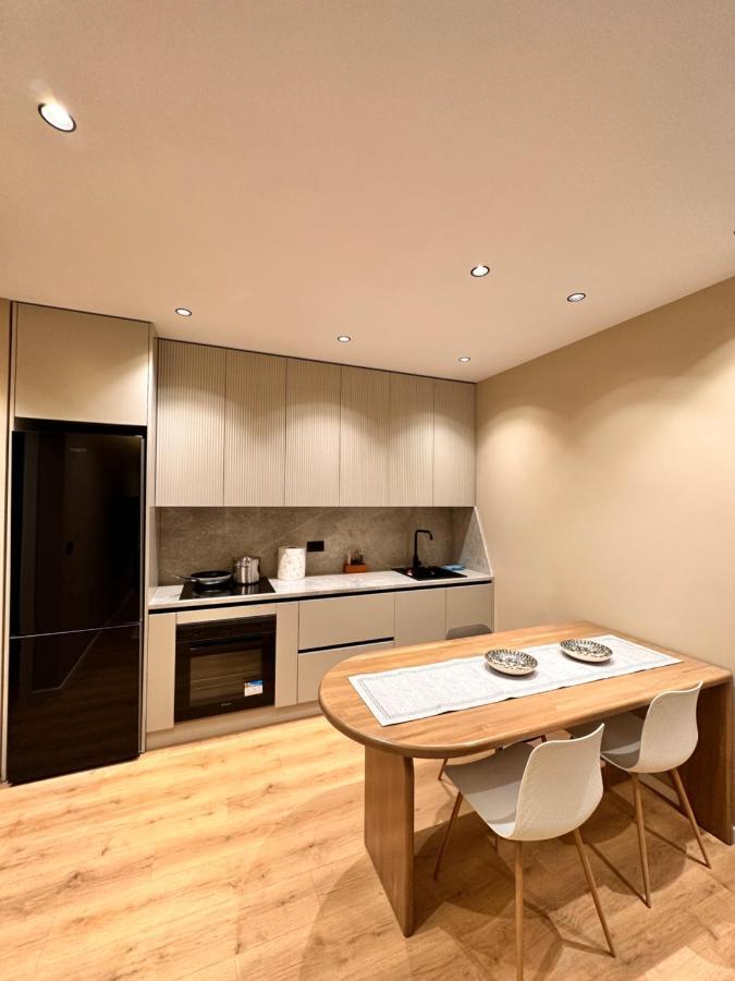 Aia Suites & Apartments Τίρανα Εξωτερικό φωτογραφία