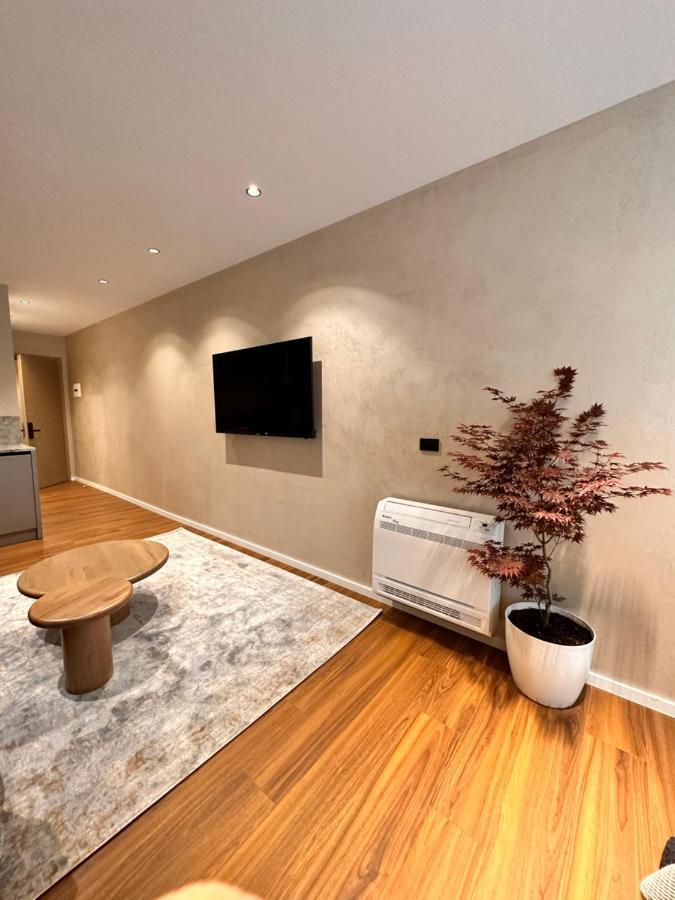 Aia Suites & Apartments Τίρανα Εξωτερικό φωτογραφία