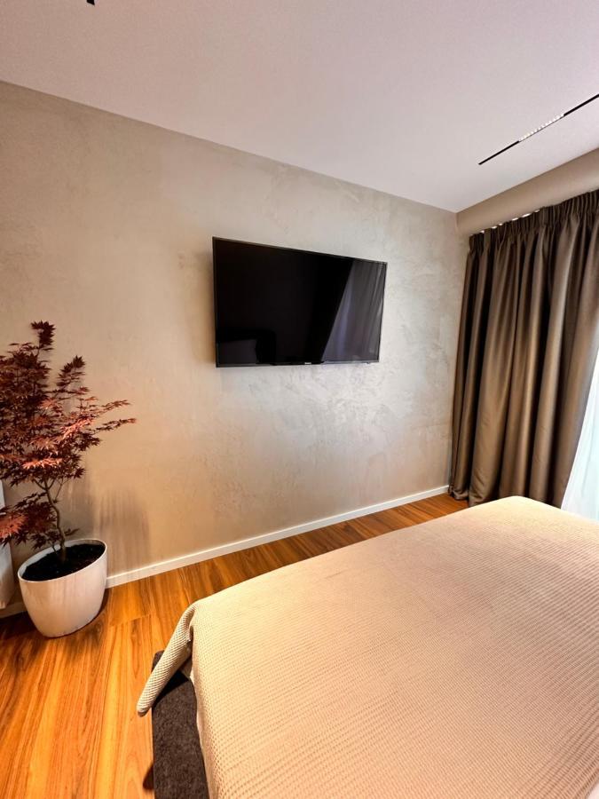 Aia Suites & Apartments Τίρανα Εξωτερικό φωτογραφία